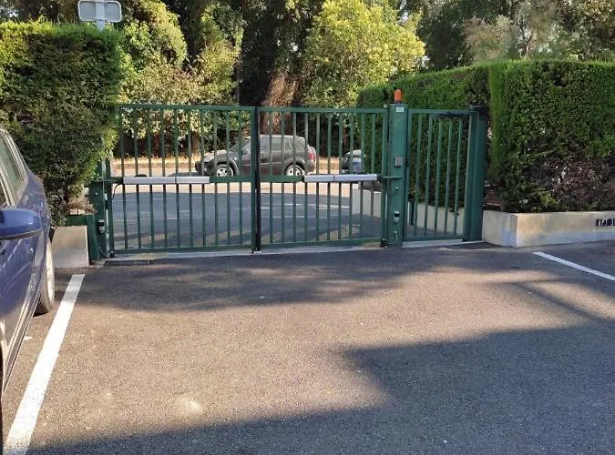 Edenesterel Apartament